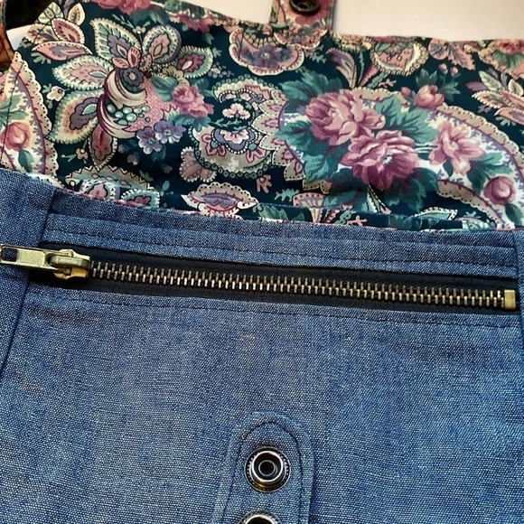 Judy Blue Designs Small Crossbody Denim Purse with Floral interior - Picture 6 of 9